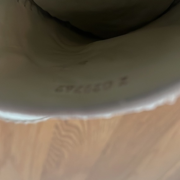 Authentic Chanel Espadrille - Picture 4 of 5